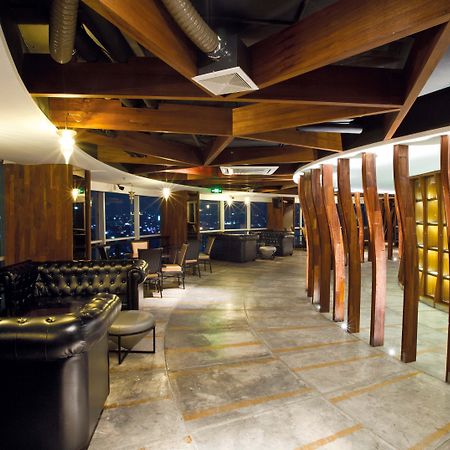 Crowne Plaza Bandung By Ihg Hotel Kültér fotó